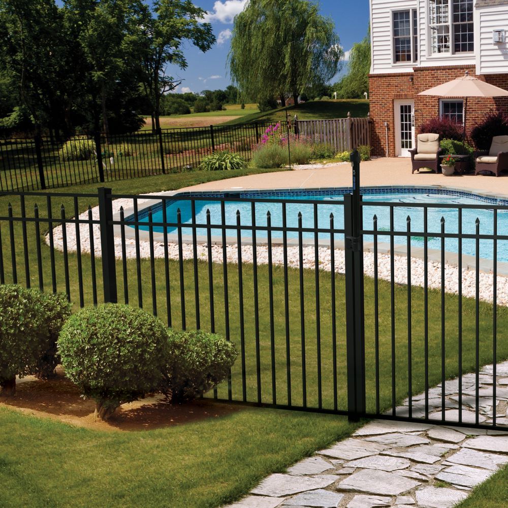 Aluminum fence panels