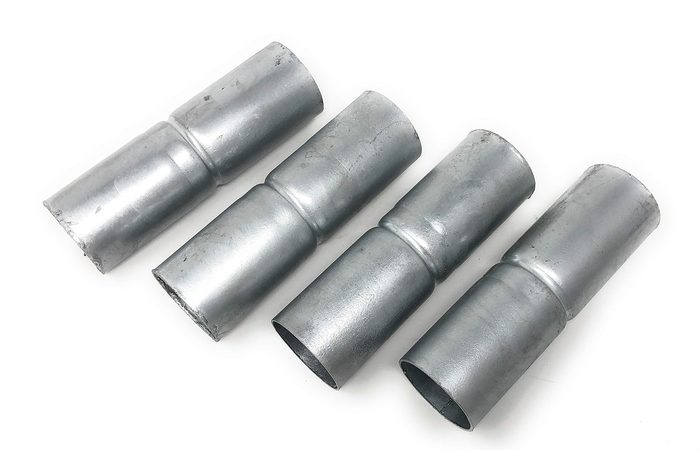 Chainlink rail sleeve