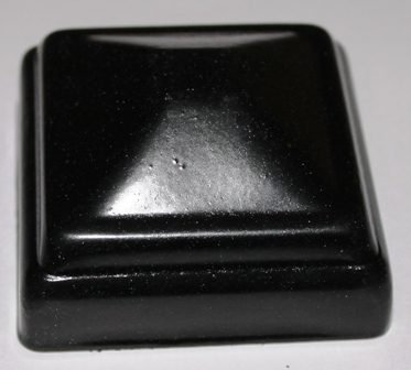 Black post caps