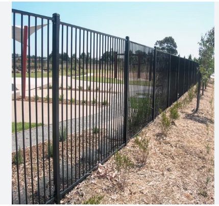 Tubular steel fence detail
